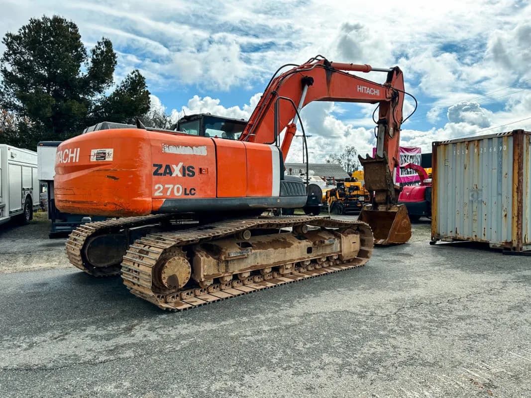 2008_Hitachi_ZX270LC_Excavator_A.jpg