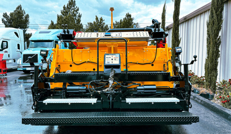 LeeBoy 8515C Asphalt Paver full