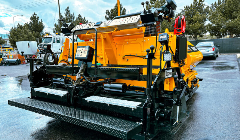 LeeBoy 8515C Asphalt Paver full