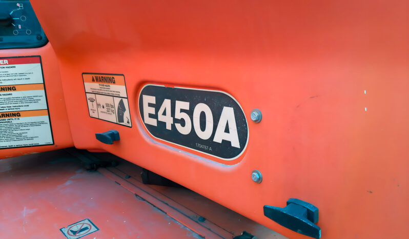 JLG E450A Articulated Boom Lift full