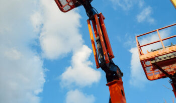 JLG E300AJP Articulated Boom Lift full