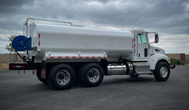 Peterbilt 377 Water Truck full