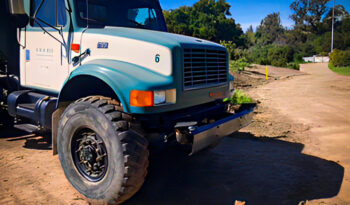 1990 IH 3,000 Gal Water Truck full