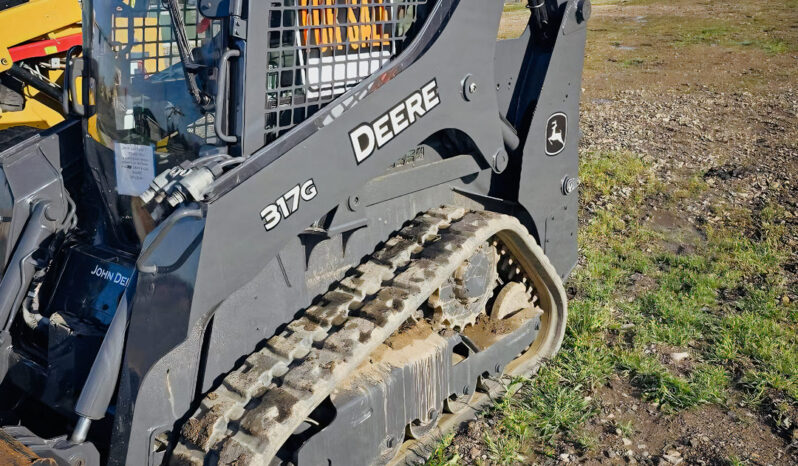 John Deere 317G Skid Steer full