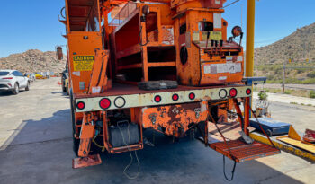 1993 International 4900 Bucket Truck full