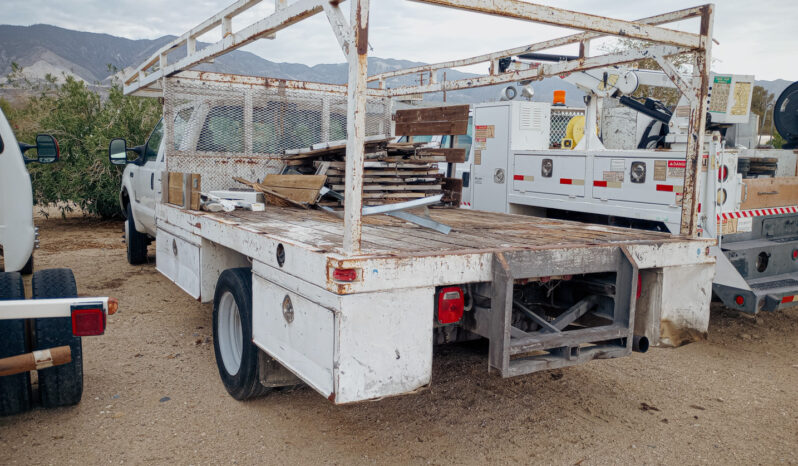 2003 Ford F550 XL SD Flatbed Truck full