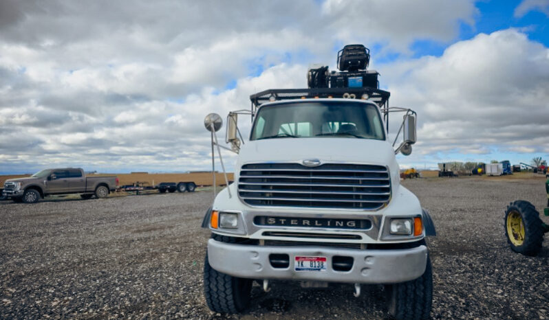 Sterling L9500 Grapple Truck full