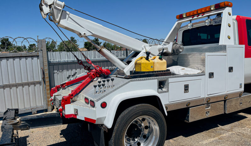 2006 International DuraStar 4300 Wrecker/Tow Truck full