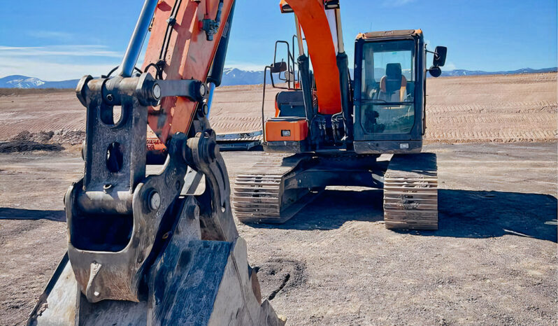 Doosan DX180LC-5 Excavator – Track full