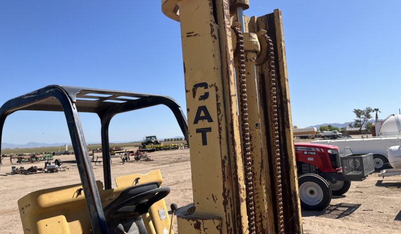 Caterpillar V50C Forklift full